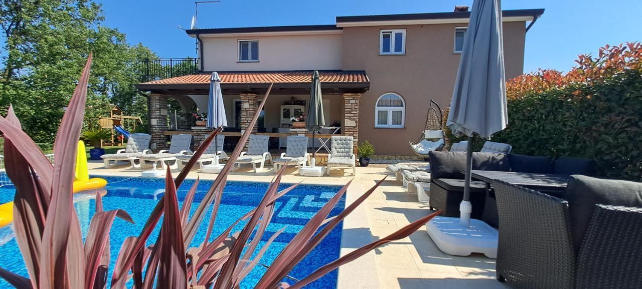 Villa Agava Umag Exterior foto