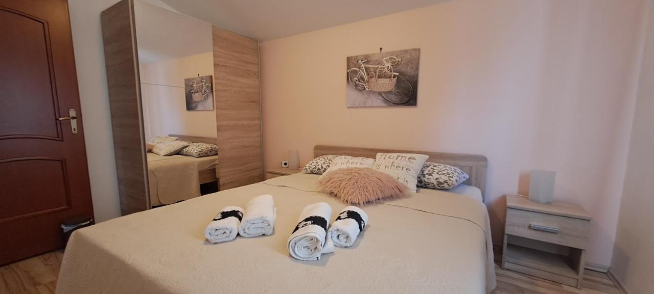 Villa Agava Umag Exterior foto